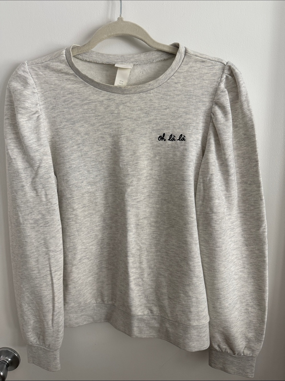 H&M Light Heather Gray 'oh là là' Puff-Sleeve Sweatshirt with Black Embroidery
